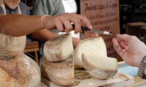 Slow Food riporta a Bra Cheese, l’evento dedicato ai formaggi di qualità