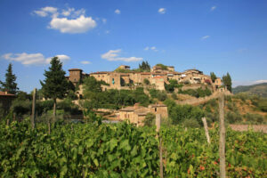 Città, paesi e borghi: il Chianti, un territorio ed il suo vino