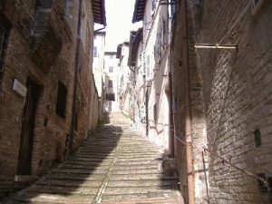Vicoli di Urbino (isairon.it)