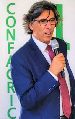 Ercole Zuccaro all'Assemblea di Confagricoltura Piemonte. Photocredit Andrea Di Bella