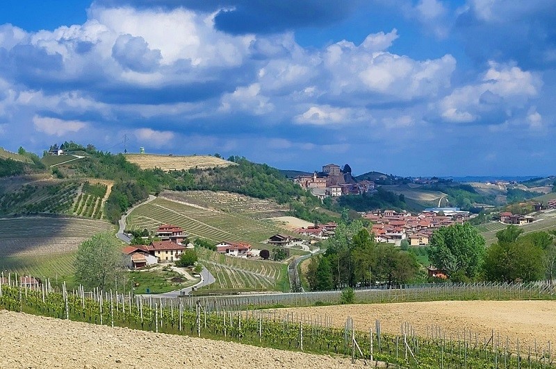 Bellezza nelle Colline Unesco di Langhe-Roero e Monferrato. Ph credits Andrea Di Bella